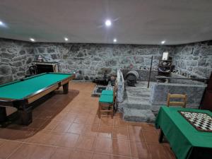 Biliár nebo kulečník v ubytování Isabel do Couto - casa de charme