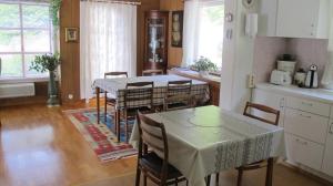 Gallery image of Skogstad Holiday Home in Selje