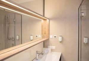 Kúpeľňa v ubytovaní Hotel Gasthof Zum Kirchenwirt