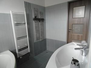 Ванна кімната в Apartmány Rosijo