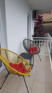 Balkón nebo terasa v ubytování Apartmani Lara