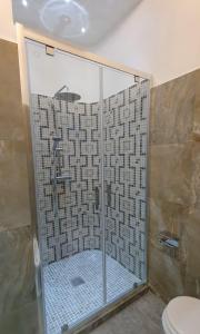 A bathroom at SILVER SUITE