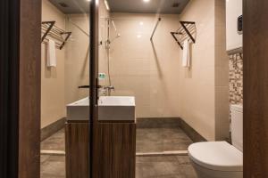 Koupelna v ubytování Orbi Sea Towers Hotel Official