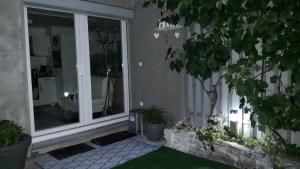 Ogród w obiekcie Relax-Apartment mit Sauna