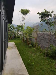 Dabas ainava of the bed and breakfast tuvumā
