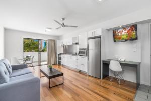 Kuchyň nebo kuchyňský kout v ubytování Essence Apartments Chermside