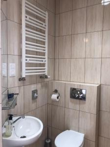 Bilik mandi di Piast Hotele Studenckie +17 gambar