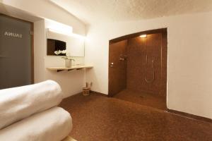 Telewizja i/lub zestaw kina domowego w obiekcie Appartements Steiner - SKI IN - SKI OUT