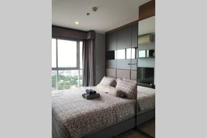 Säng eller sängar i ett rum på Stunning Seaview Suite
