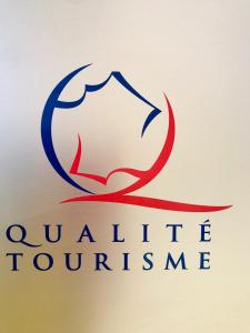 Certifikát, hodnocení, plakát nebo jiný dokument vystavený v ubytování Hôtel Porte de Camargue - Les Quais d'Arles