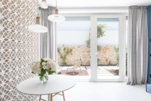 Afbeelding uit fotogalerij van Santa Caterina - Dimora sul mare in Polignano a Mare