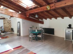 A kitchen or kitchenette at Caserio en Elorrio