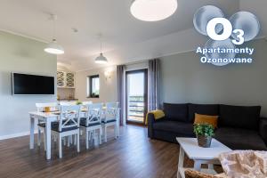 Telewizja i/lub zestaw kina domowego w obiekcie Amare Apartments A2