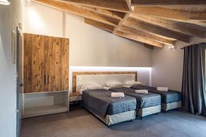 Кровать или кровати в номере Island Kavos