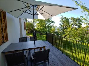 Balkón nebo terasa v ubytování Ferienhaus zur Opernsängerin