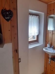 Mynd úr myndasafni af Bed & Breakfast Dolomiti Bey Haus Pinter í Assling