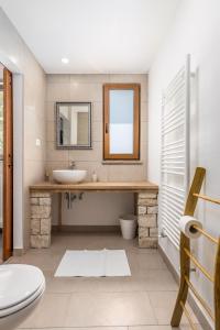 Rona Apartment & Rooms Mea Vista tesisinde bir banyo