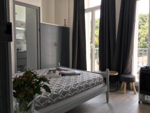 מיטה או מיטות בחדר ב-Auberge du Chêne