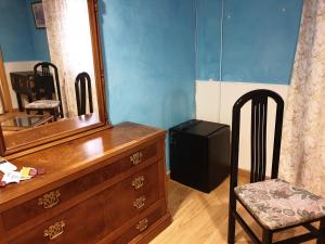 TV a/nebo společenská místnost v ubytování Hostal Alfil