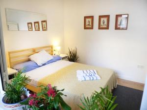 Fotografie z fotogalerie ubytování Apartment with pool by the beach ve Valencii
