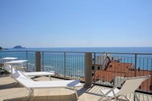 Gallery image of Hotel Enrico in Alassio