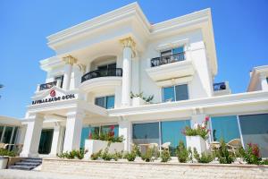 Gallery image of Kıvrakzade Otel in Ayvalık