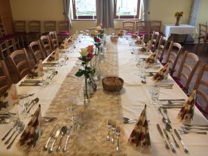 Reštaurácia alebo iné gastronomické zariadenie v ubytovaní Landgasthof & Seminarhotel Kobleder