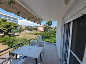 Balcony o terrace sa Apocalypsis Studios-Apartments