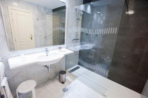 Koupelna v ubytování Hotel Alfonso VIII