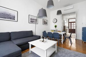 Зона вітальні в BpR COSMOS Design Suite with A/C