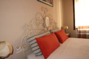 Gallery image of B&B Casa Elena Room and Apartments with parking in Gargnano