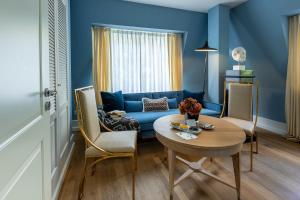 House of Hütter- Heidelberg Suites Boutique的休息区