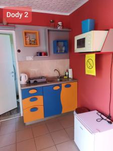 Nhà bếp/bếp nhỏ tại Dody Apartmani