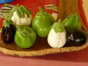 a group of green and white vegetables on a table at Agriturismo Isidoro in Fertilia