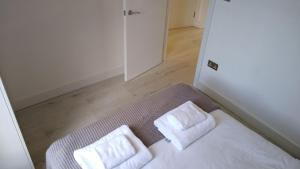 Modern 2 Bed Flat in Maida Hill near Kensal town in for up to 4 people - 9mins to tube station