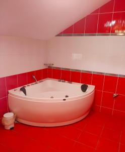 Kupatilo u objektu Kengur Resort