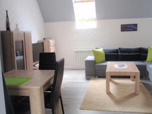 Posedenie v ubytovaní Apartament Unii Europejskiej