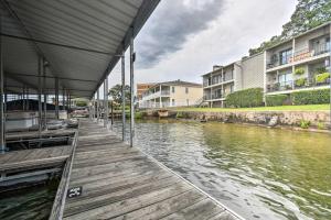 Gallery image of Family Resort Condo Near Lake with Boat Slip Access! in Hot Springs