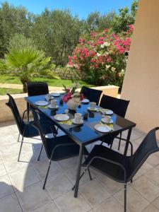 Κήπος έξω από το Apartment Green Garden +30 φωτογραφίες