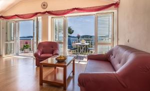 Imagen de la galería de Colonia Apartments, en Orebić