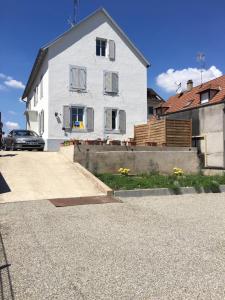 Το κτήριο όπου στεγάζεται  το διαμέρισμα