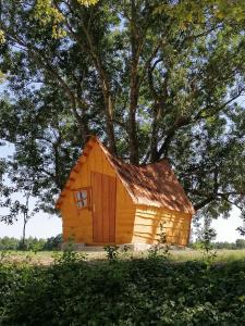 Petite Cabane de la Gare de Lurey Conflans