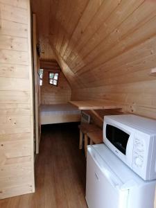 Petite Cabane de la Gare de Lurey Conflans