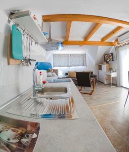 Postel nebo postele na pokoji v ubytování Studio Apartment Karlo