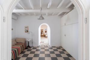 A seating area at Traditional stonebuilt house