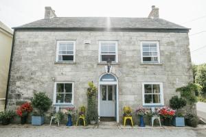 Gallery image of Finest Retreats - Britannia House B&B - Double Room in Carleen