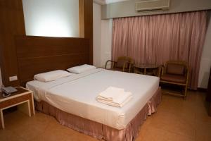 Afbeelding uit fotogalerij van โรงแรม เพนท์เฮ้าส์ รีสอร์ท เบตง in Betong +21 foto's