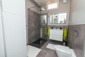 Ванная комната в Dalomar Apartment