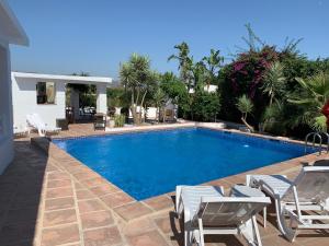 Bazén v ubytování Casa Bambu Studios nebo v jeho okolí