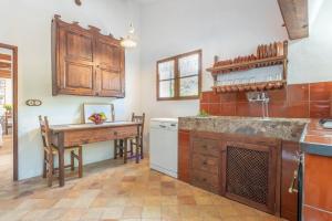 Küche/Küchenzeile in der Unterkunft Villa Cami de la Mar